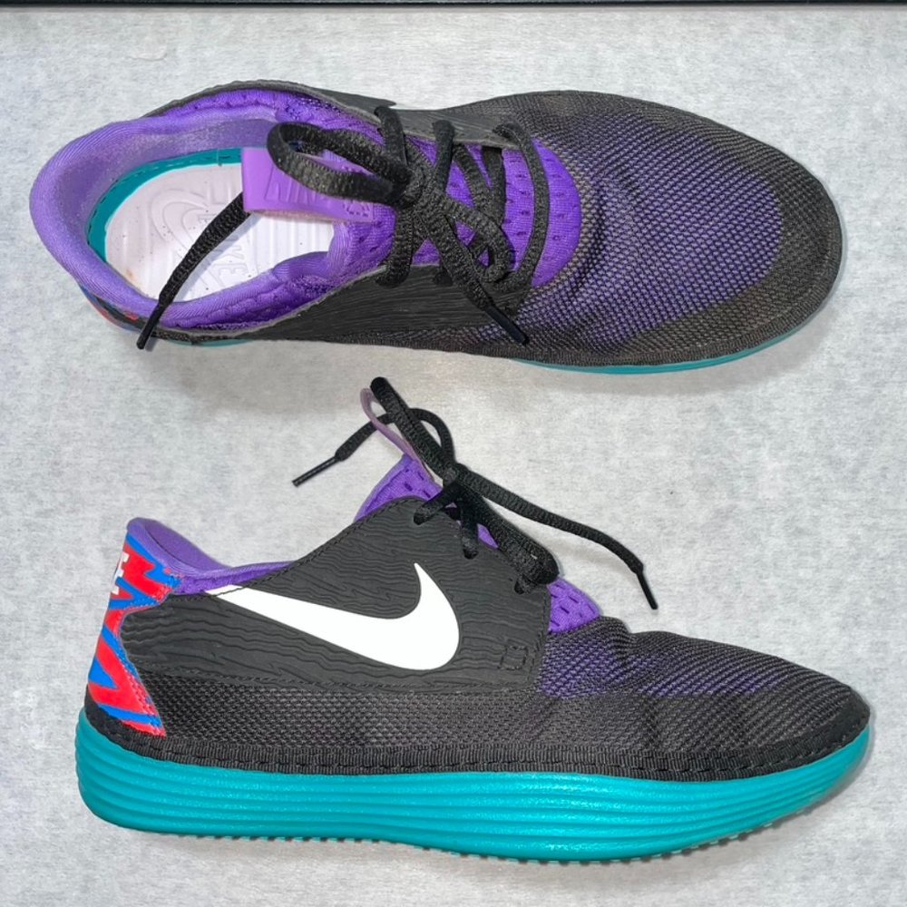 NIKE Solarsoft Moccasin 8 Running Sneakers